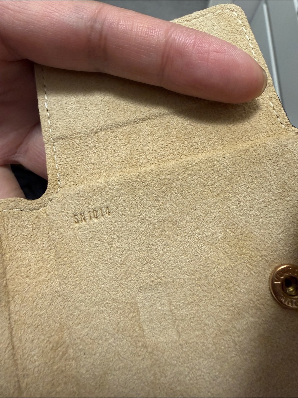 Louis Vuitton Monogram Key Holder in Brown and Gold - Picture 8 of 8